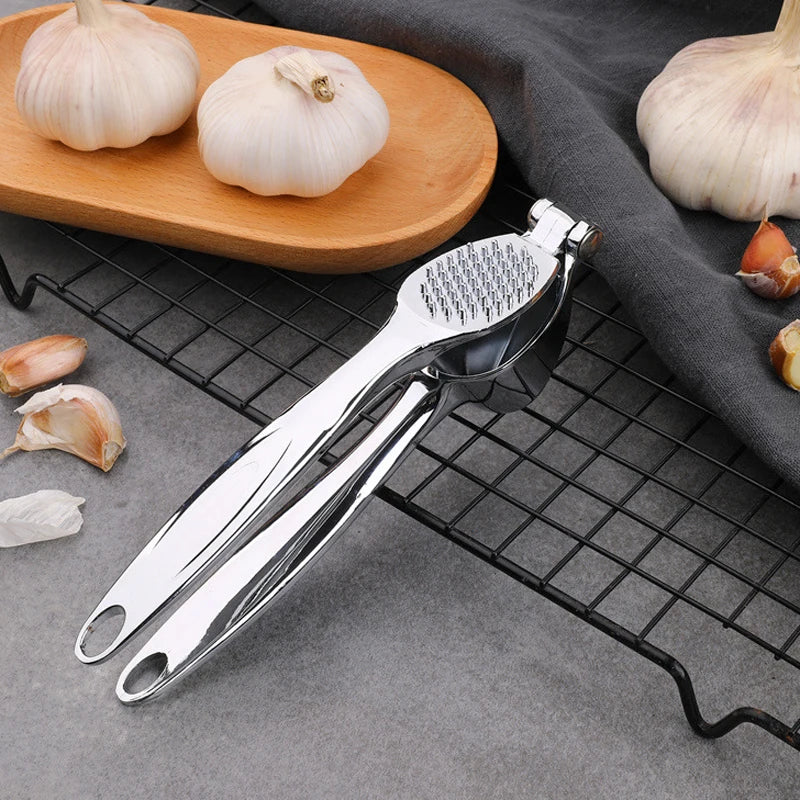 Stainless Steel Garlic Press – Heavy-Duty Zinc Alloy
