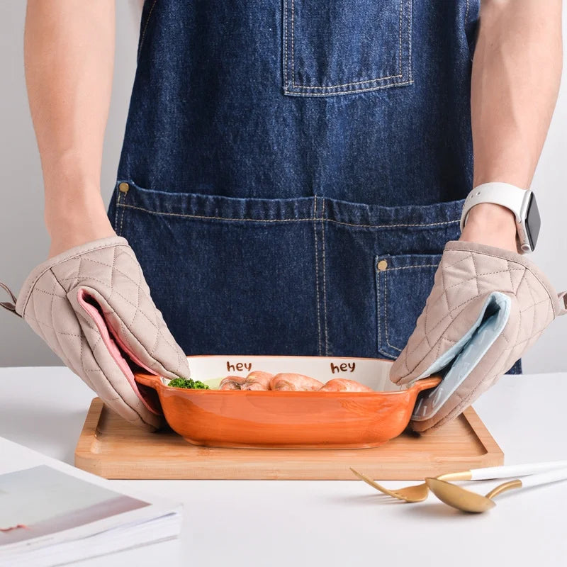 Silicone & Cotton Heat-Resistant Oven Glove