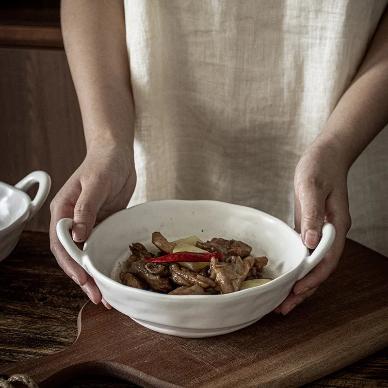 Irregular Ceramic Bowl – Minimalist Style with Glazed Finish