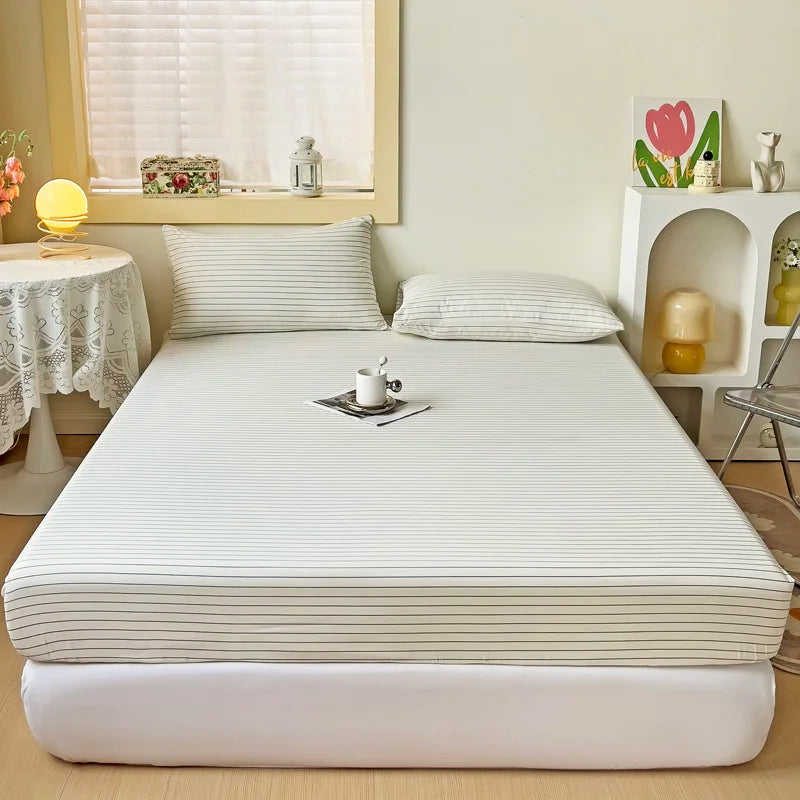 Soft & Breathable Fitted Sheet – Solid Color