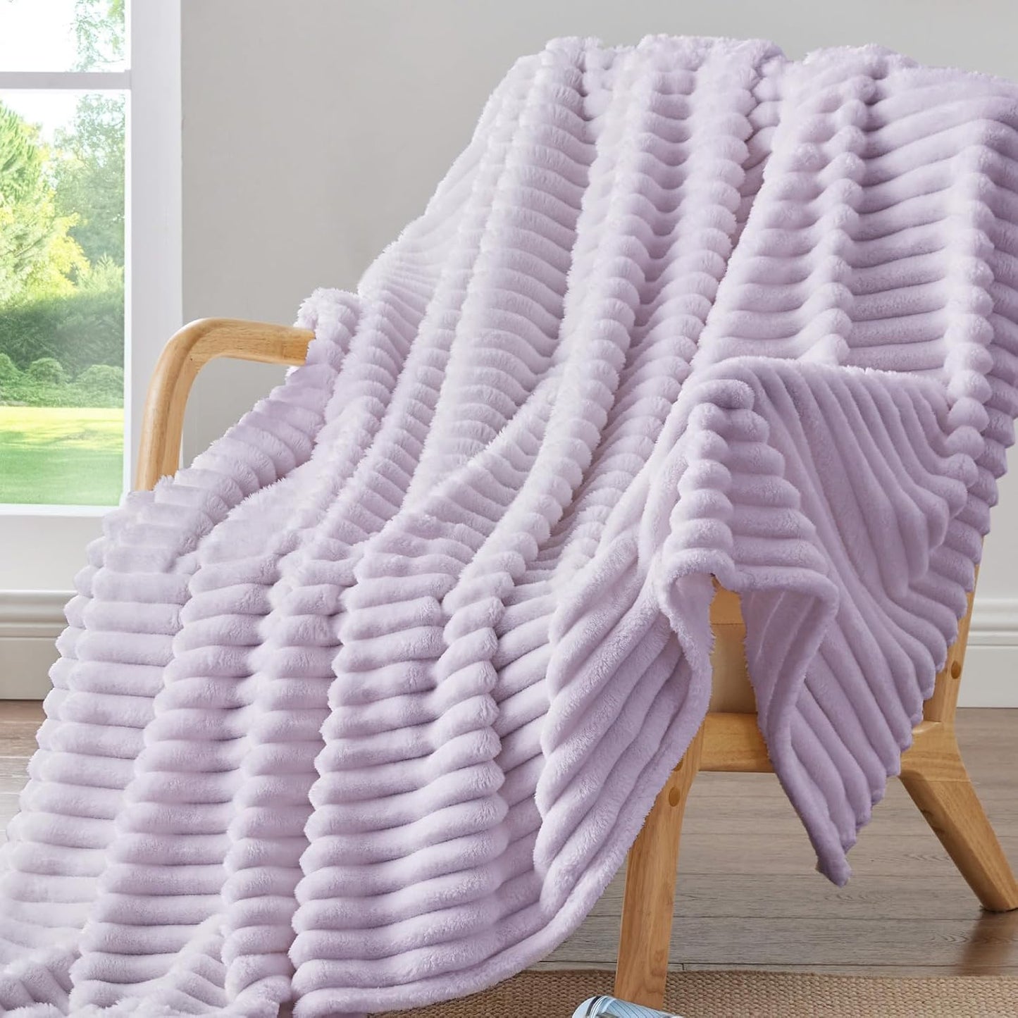 Fleece Throw Blanket for Couch - 300GSM Soft & Warm Fluffy Cream White Blanket, Decorative and Giftable Striped Blankets for Women, Men, 50"X60"