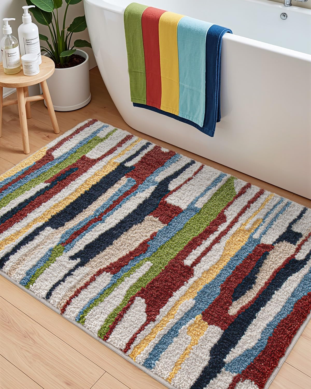 Bathroom Rug Washable, 17X30 Non Slip Bath Mat Absorbent, Soft Plush Microfiber Bathmat Quick Dry for Shower Floor, Colorful