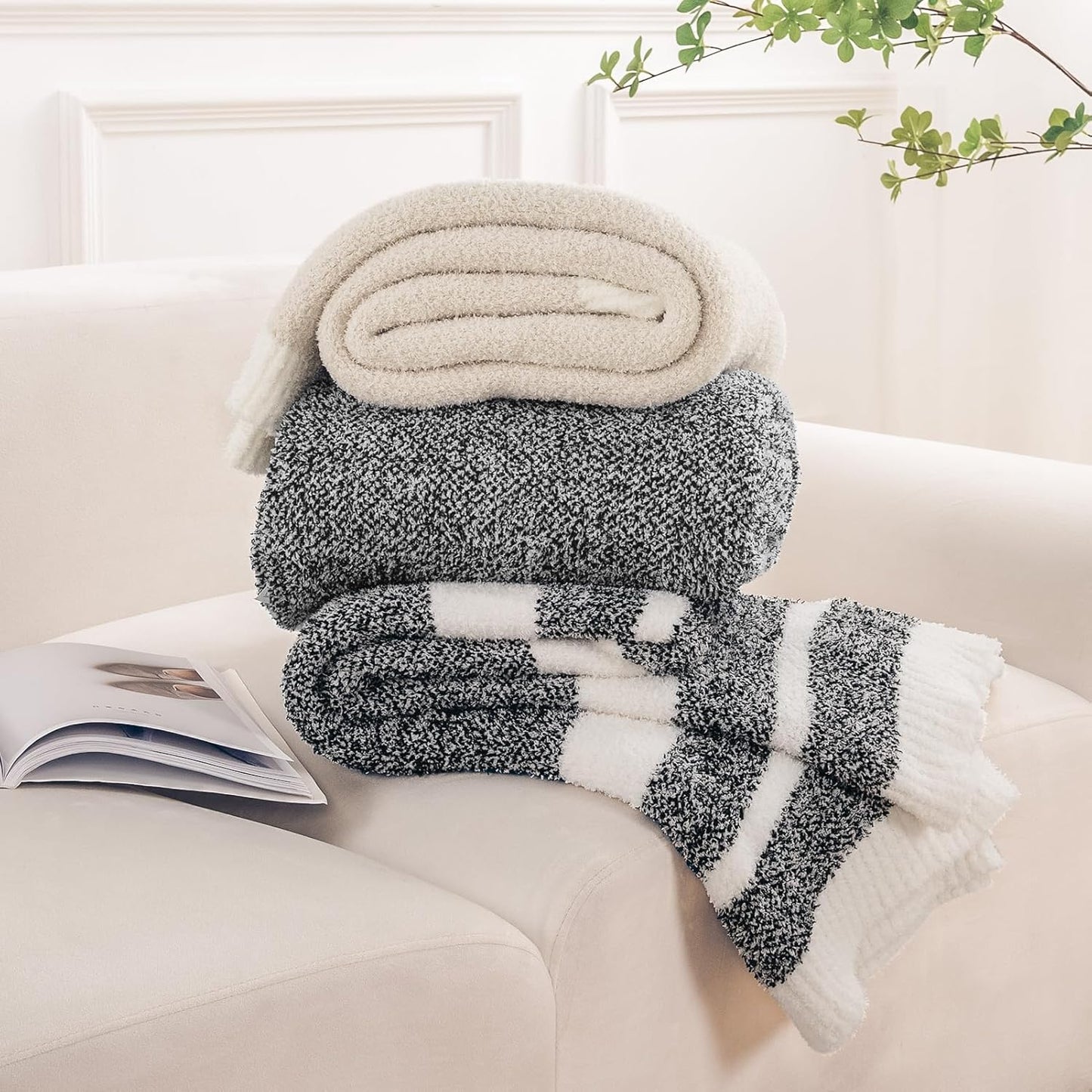 Soft Throw Blankets for Couch, Reversible Warm Blankets Cozy Knit Blanket for Women, Fuzzy Plush Lightweight Throws for Sofa, Bed, Picnic, Black 50 X 60 Inches