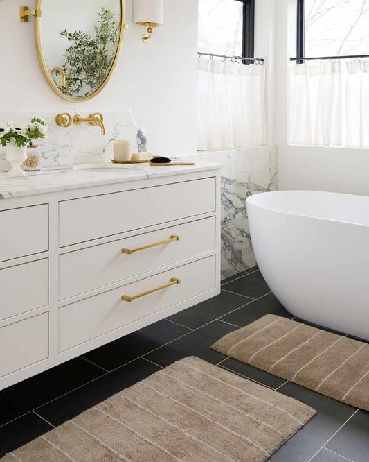 Bath Mat – Plush Cotton Non Slip Luxury Bathroom Rugs Washable – Soft Handmade Absorbent Bath Mat for Bathroom Floor, Vanity, or Tub-Side Use – Darby Biscuit 21X34