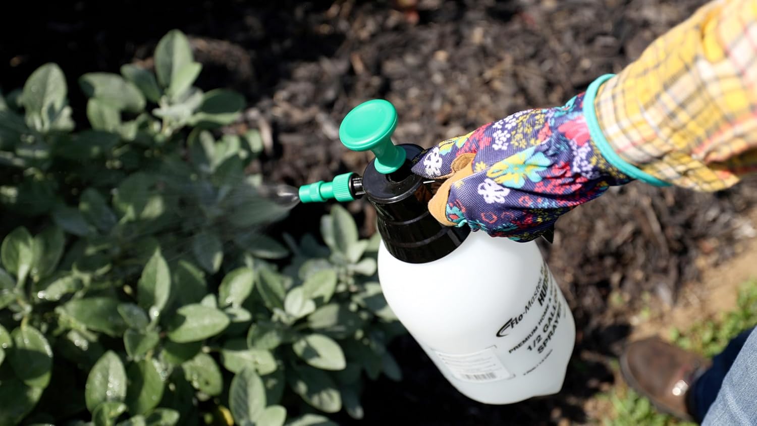 Flo-Master by  Half-Gallon Home and Garden Handheld Sprayer