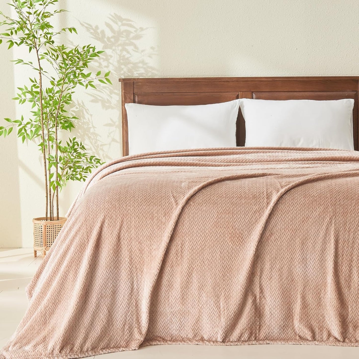 Super Soft Throw Blanket Sage Green Premium Silky Flannel Fleece Leaves Pattern Lightweight Bed Blanket All Season Use (Sage Green, Throw(50"X60"))