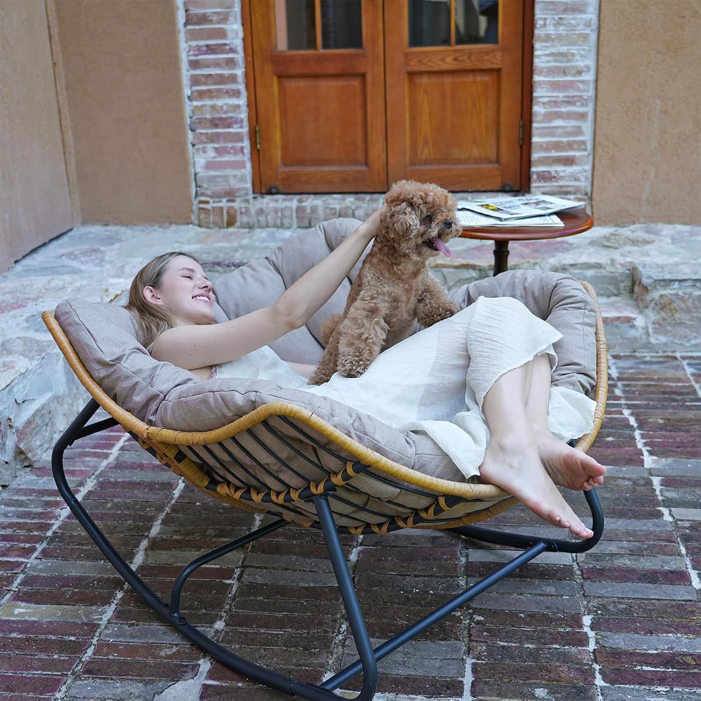 Egg-Shaped Rocking Chair – Rattan Lounge for Indoor & Outdoor