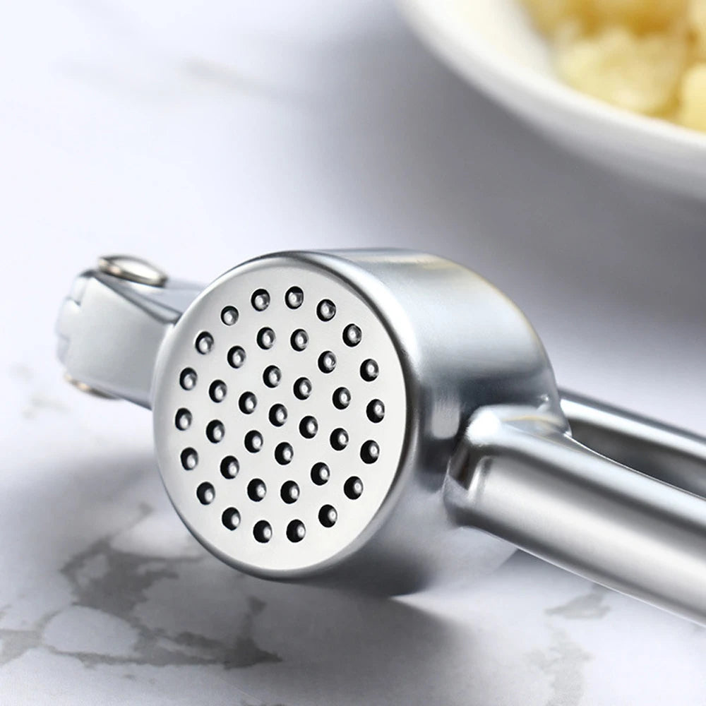 Stainless Steel Garlic Press – Heavy-Duty Zinc Alloy