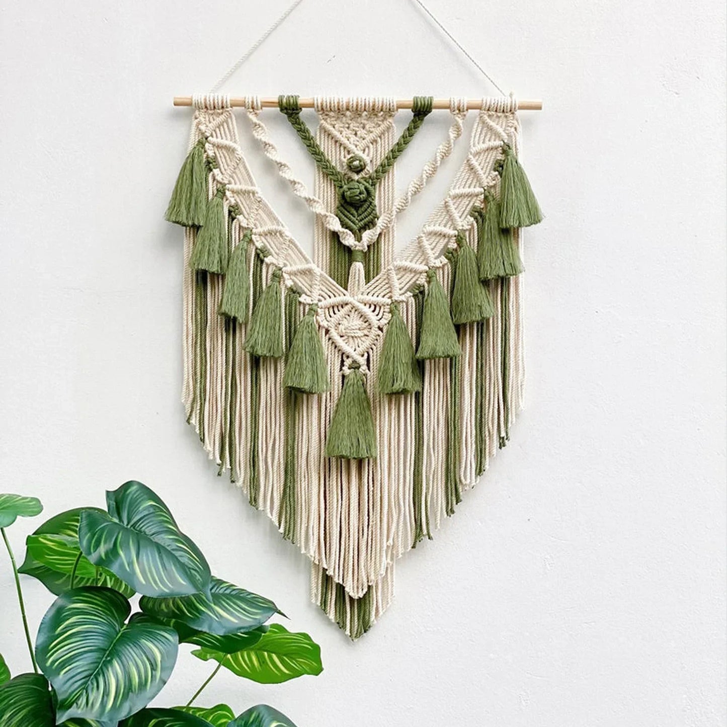 Hand-Woven Macrame Wall Hanging – Boho Cotton Tapestry