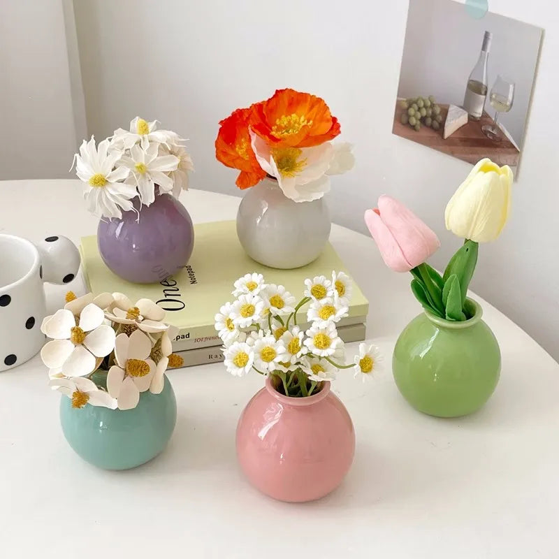 Modern Nordic Ceramic Flower Vase – White
