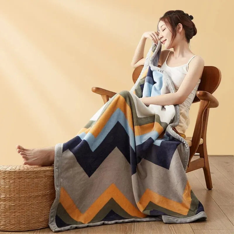 Ultra-Soft Flannel Blanket – All-Season Comfort, 100% Polyester