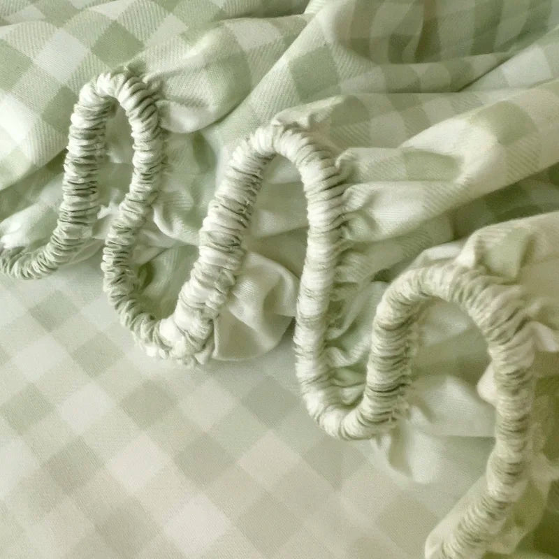 Soft &amp; Breathable Fitted Sheet – Solid Color