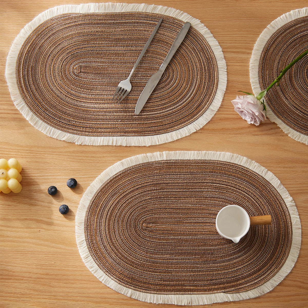 Set of 4 Oval Heat-Resistant Placemats