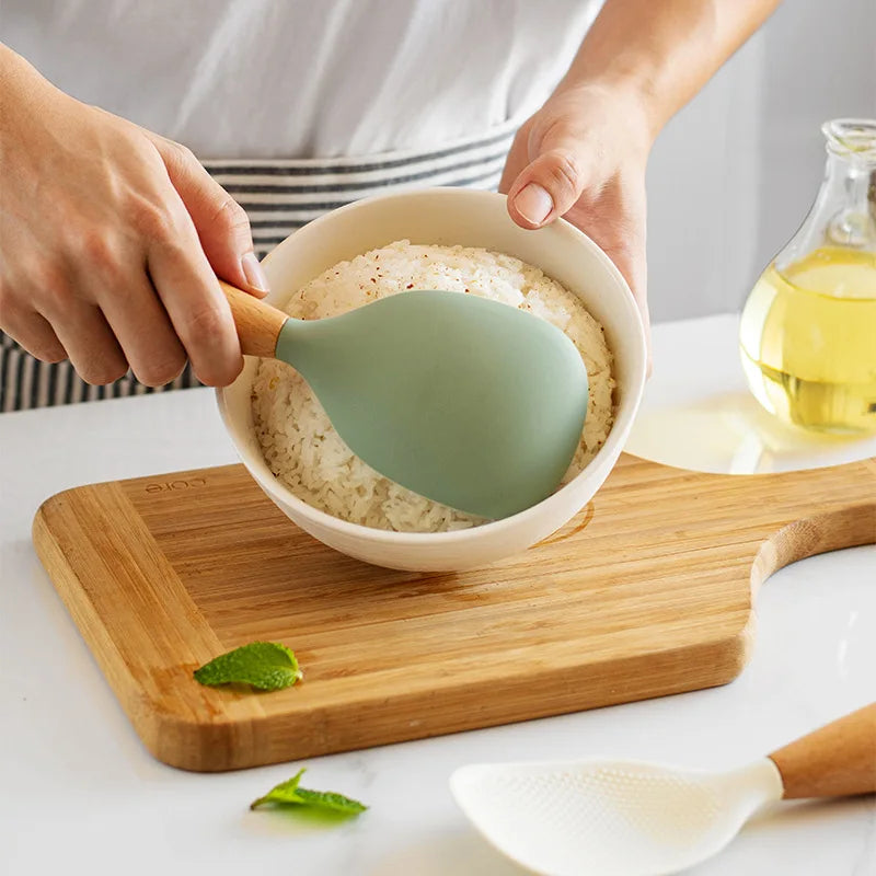 Flexible Silicone Kitchen Tool – Durable &amp; Easy to Clean