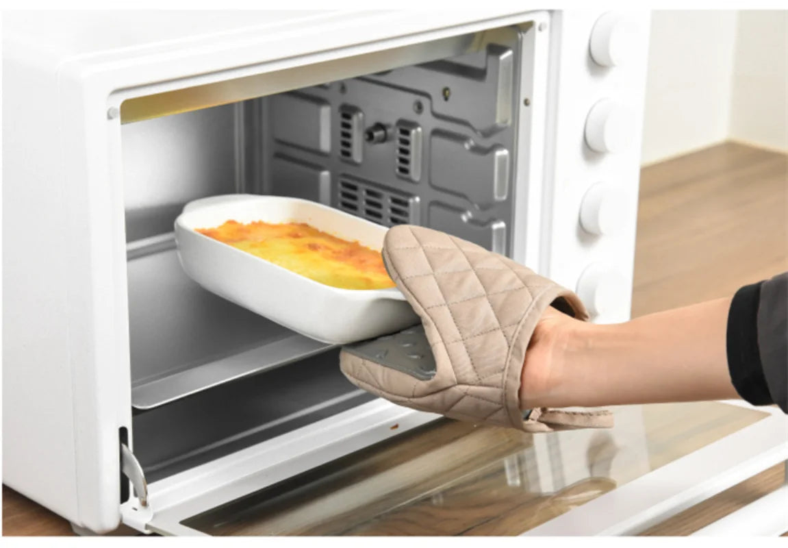 Silicone &amp; Cotton Heat-Resistant Oven Glove