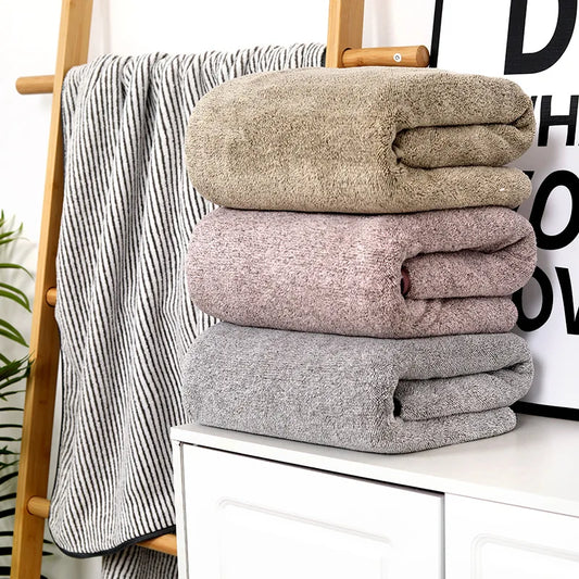 Quick-Dry Bamboo Fiber Bath Towel – Antibacterial &amp; Absorbent