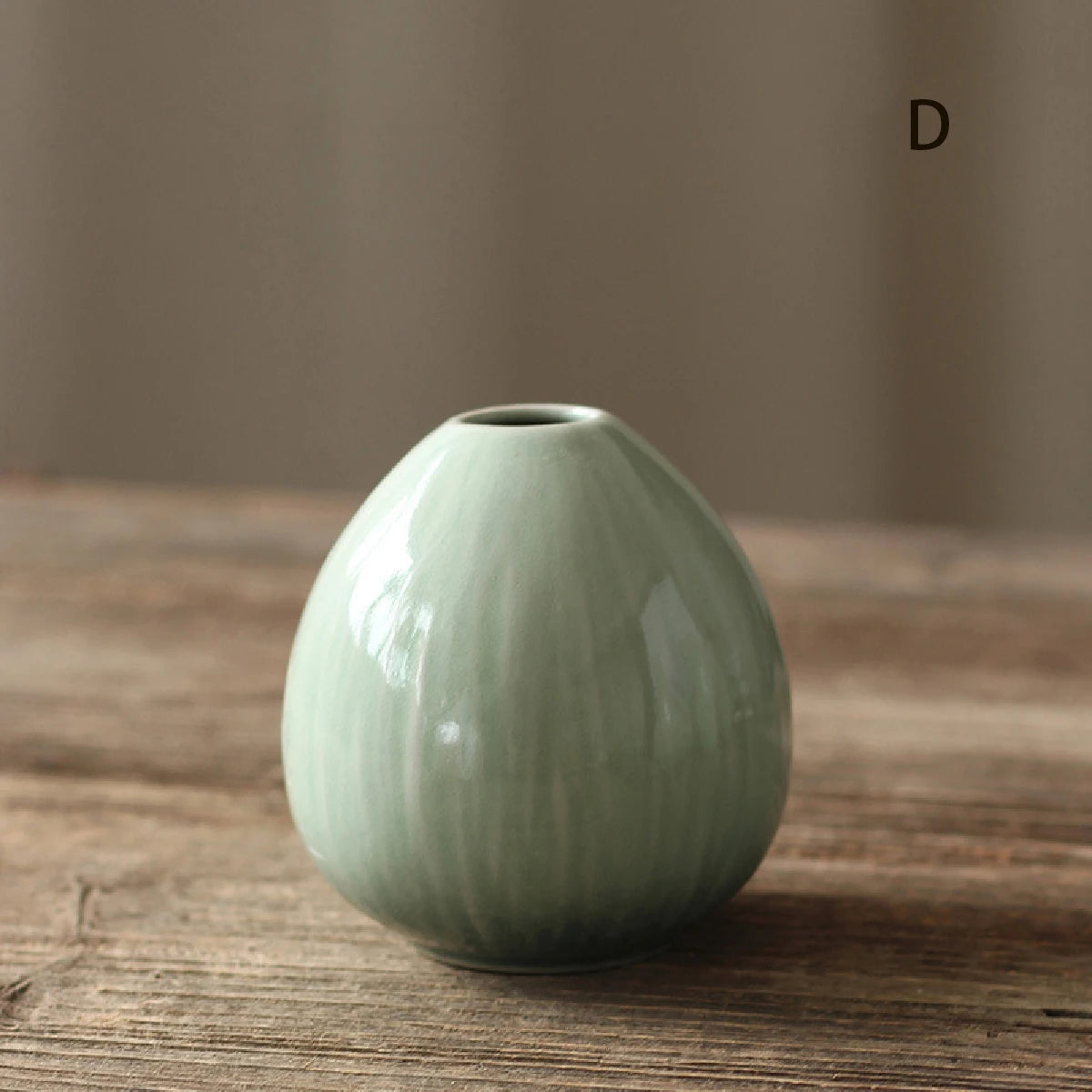 Celeste Ceramic Vase – Elegant Classic Home Accent
