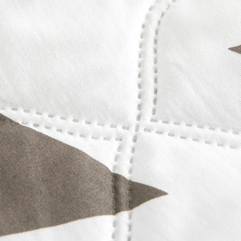 Washed Silk Summer Quilt – Lightweight &amp; Breathable Polyester Comforter
