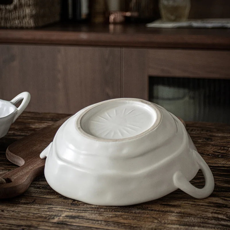 Irregular Ceramic Bowl – Minimalist Style with Glazed Finish
