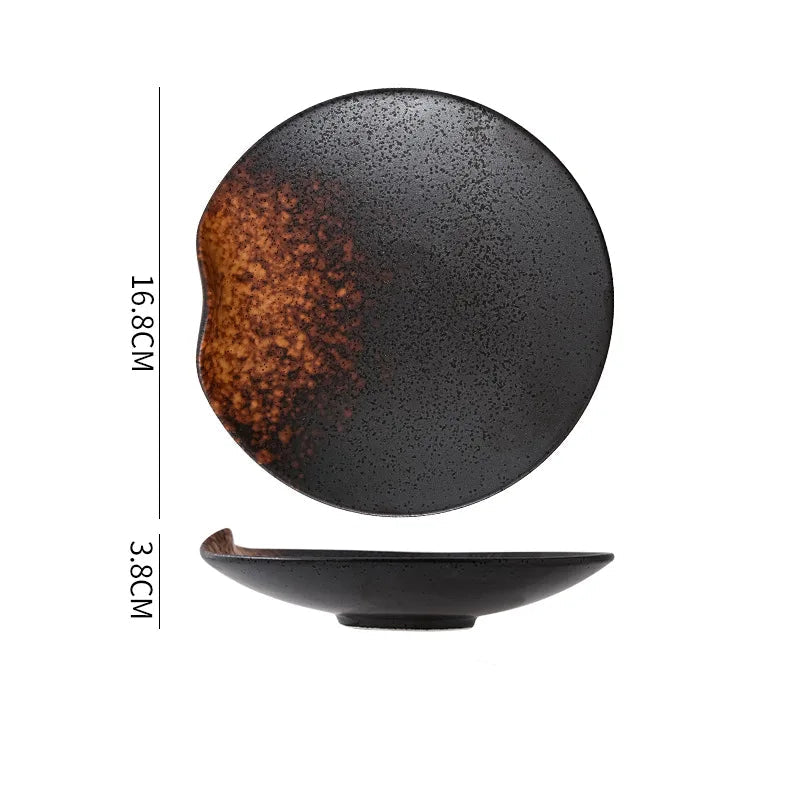 Ceramic Round Plate – Simple Elegance for Everyday Use