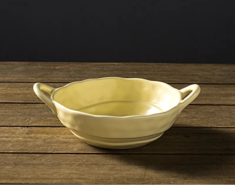 Irregular Ceramic Bowl – Minimalist Style with Glazed Finish