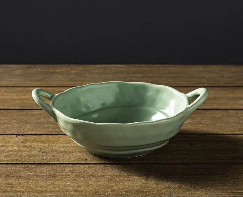 Irregular Ceramic Bowl – Minimalist Style with Glazed Finish