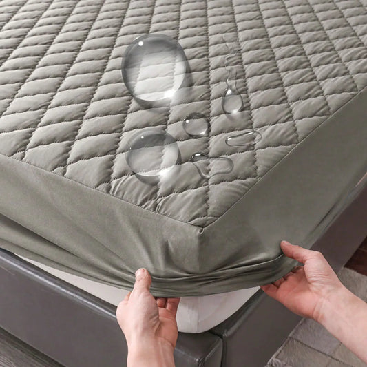 Waterproof Fitted Mattress Cover – Breathable &amp; Durable Bed Protection