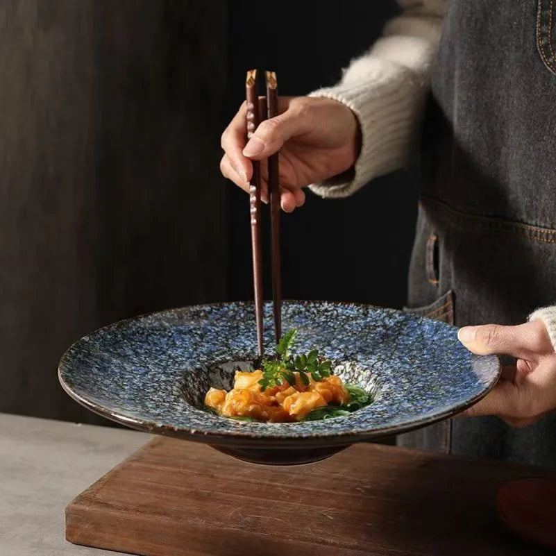10-Inch Ceramic Straw Hat Plate – Minimalist Dinnerware