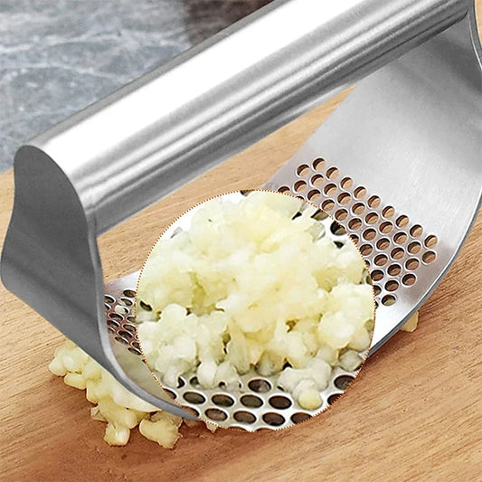 Stainless Steel Garlic Press – Effortless Crushing for Fresh Flavor
