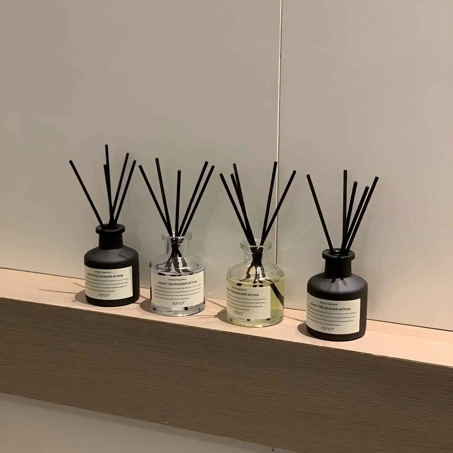 1.7 fl oz Freesia & Jasmine Reed Diffuser – Flameless Home Fragrance Oil with Rattan Sticks