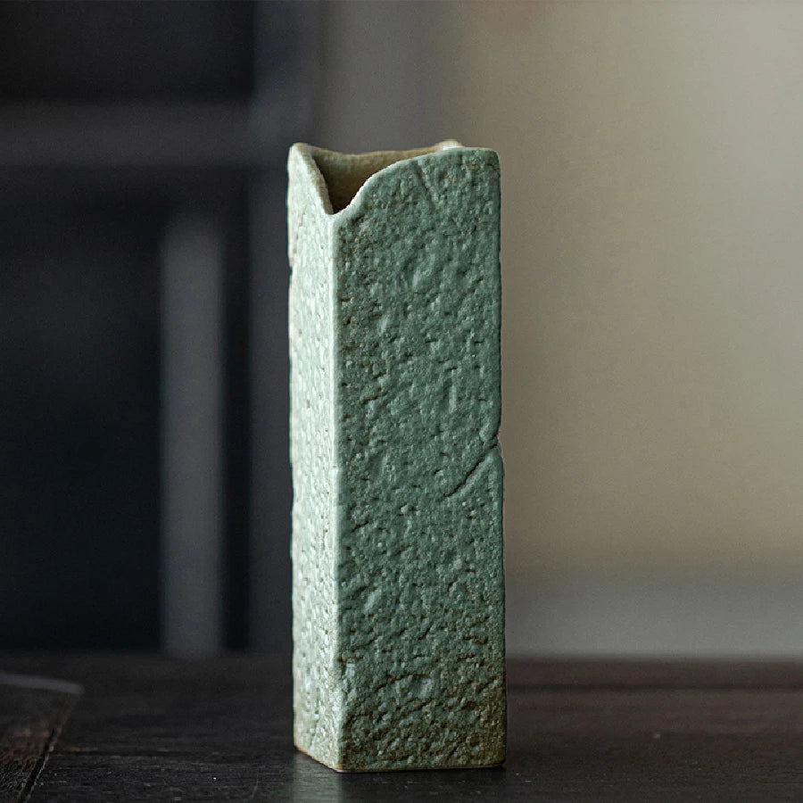 Celeste Ceramic Vase – Elegant Classic Home Accent