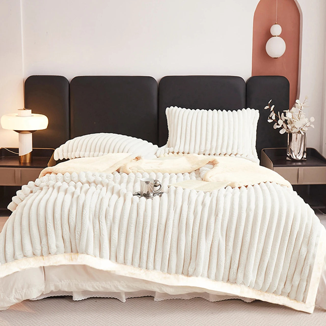 Weighted Fleece Blanket 8 lbs – Ultra Soft Plush Throw for Couch &amp; Bed, All-Season Comfort