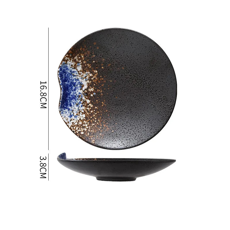Ceramic Round Plate – Simple Elegance for Everyday Use