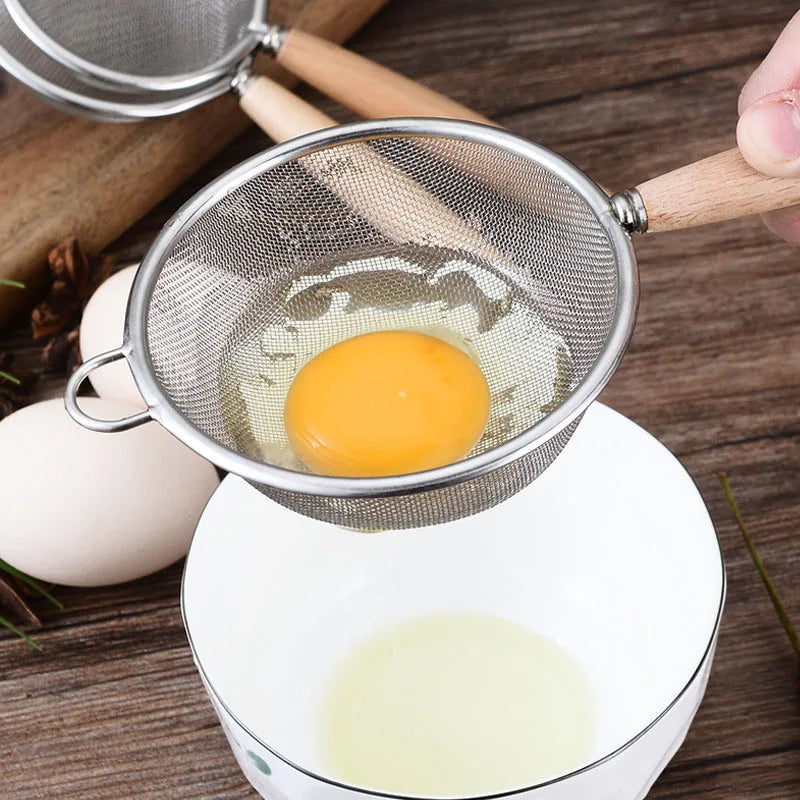 Stainless Steel Mesh Strainer with Wooden Handle
