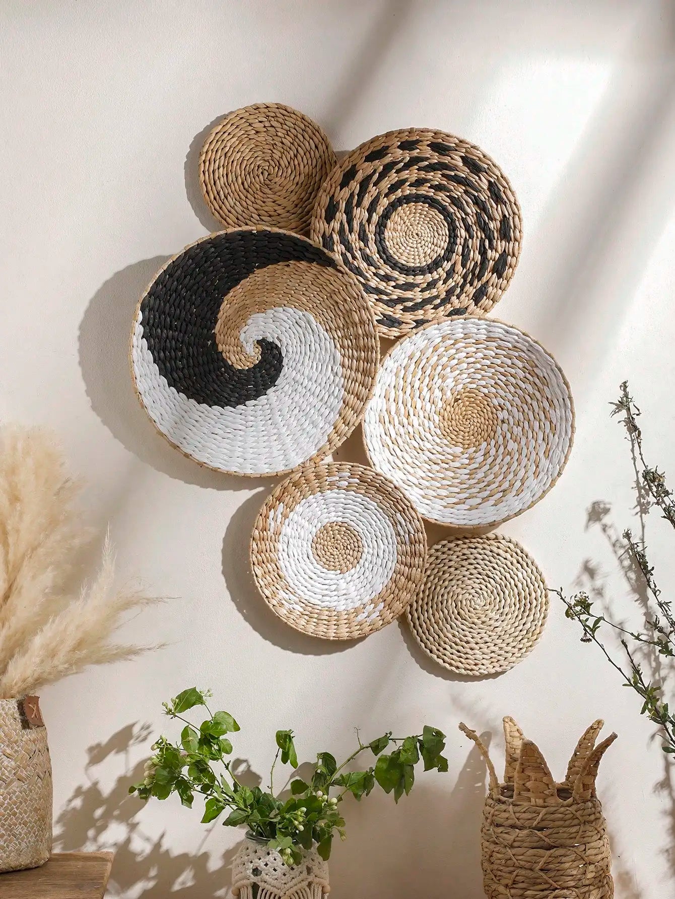 Handwoven Wicker Wall Hanging Ornament – Modern Decorative Accent