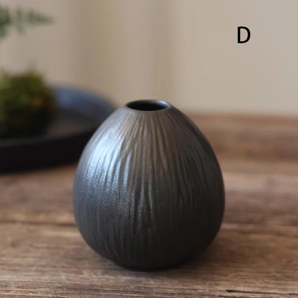 Celeste Ceramic Vase – Elegant Classic Home Accent
