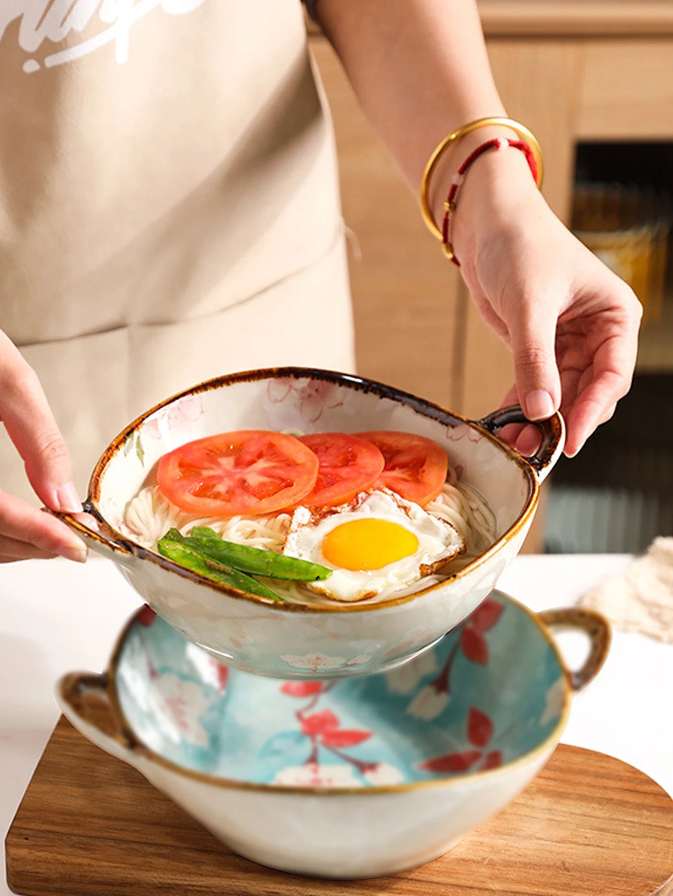 Bowl with Handle