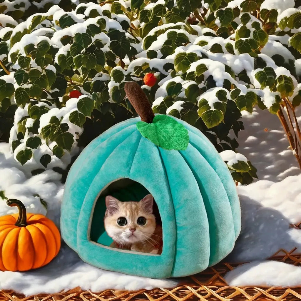Plush Cat Bed – Cozy House for Cats