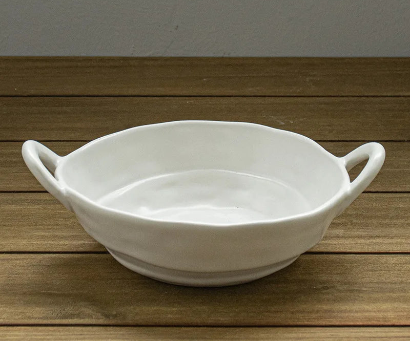 Irregular Ceramic Bowl – Minimalist Style with Glazed Finish