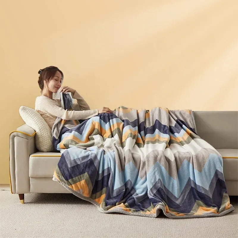 Ultra-Soft Flannel Blanket – All-Season Comfort, 100% Polyester