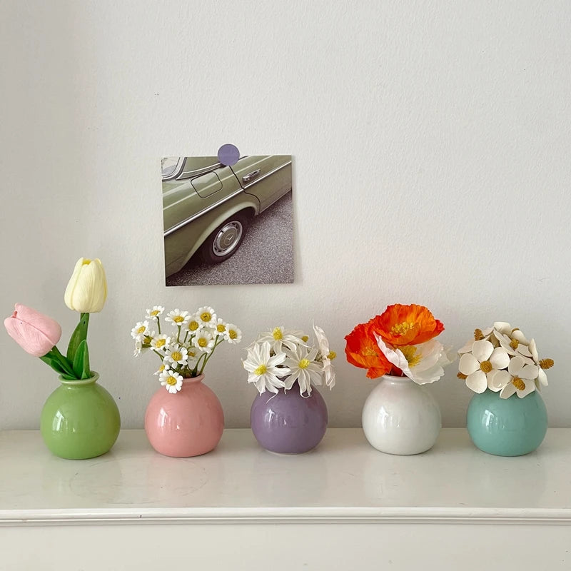 Modern Nordic Ceramic Flower Vase – White