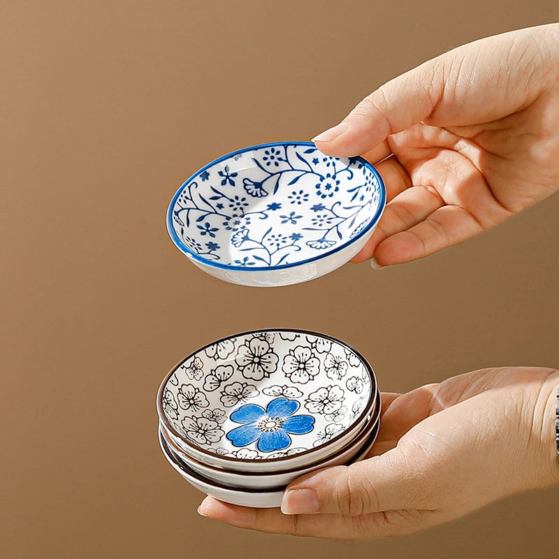 🍽️ Minimalist Ceramic Side Plate – Round Design