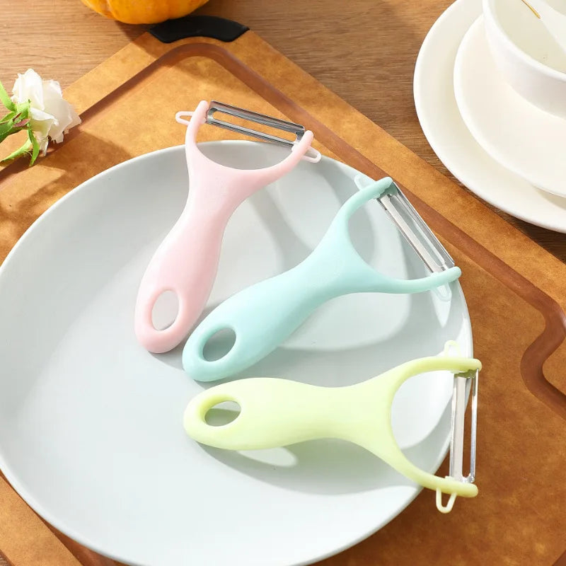 Stainless Steel Vegetable Peeler – Nordic Handle Design