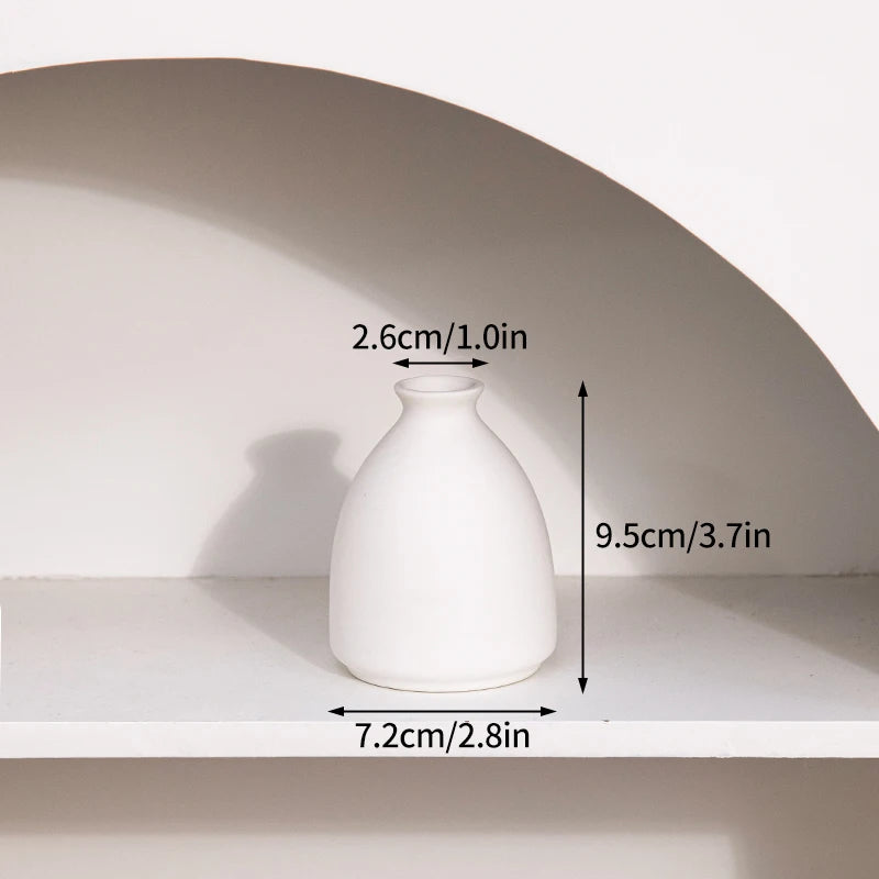 Minimalist Ceramic Vase – Frosted Nordic Style for Home Decor