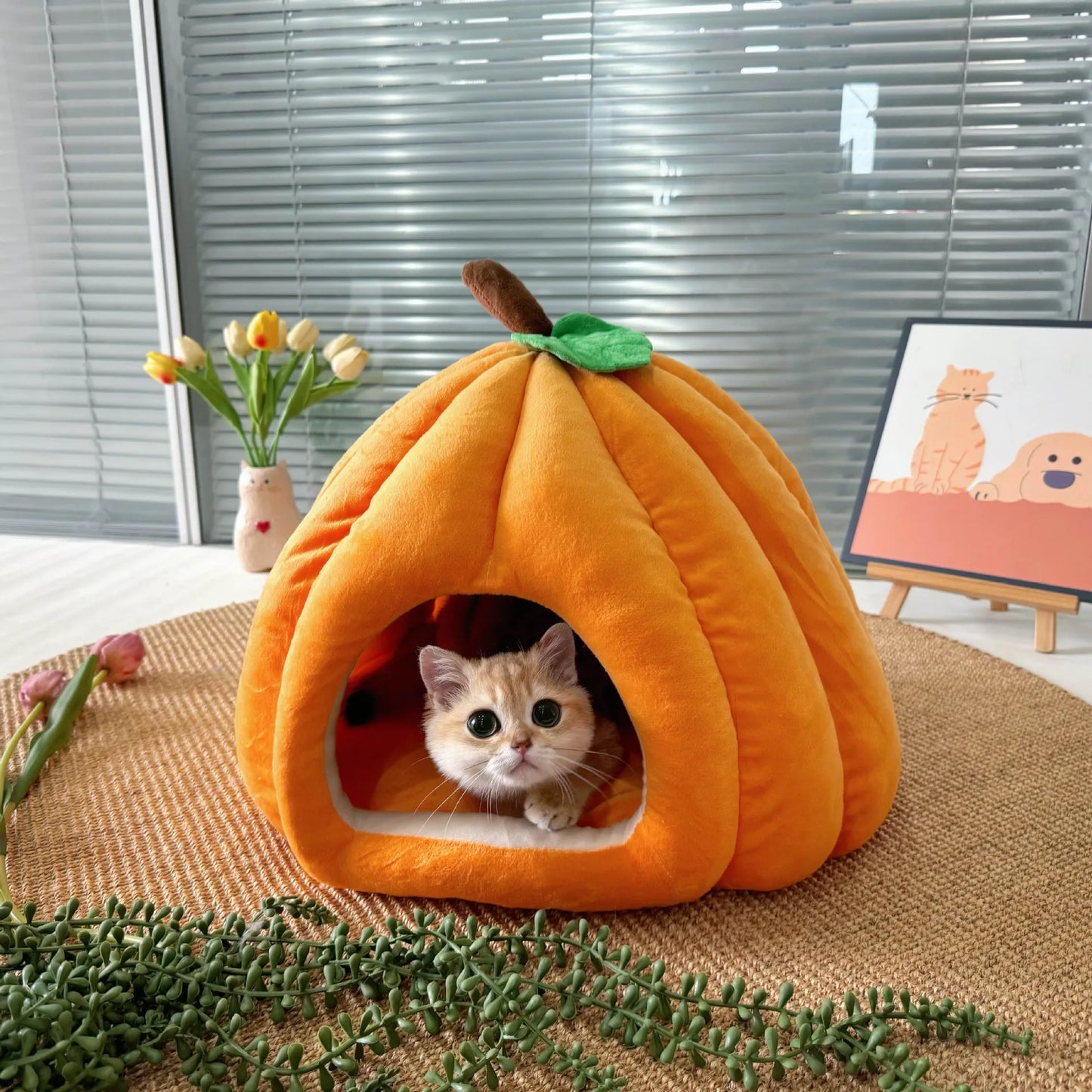 Plush Cat Bed – Cozy House for Cats