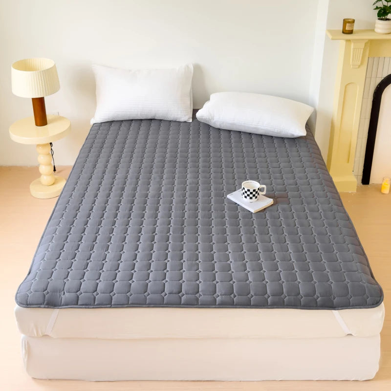 Waterproof Quilted Mattress Pad – Breathable &amp; Protective