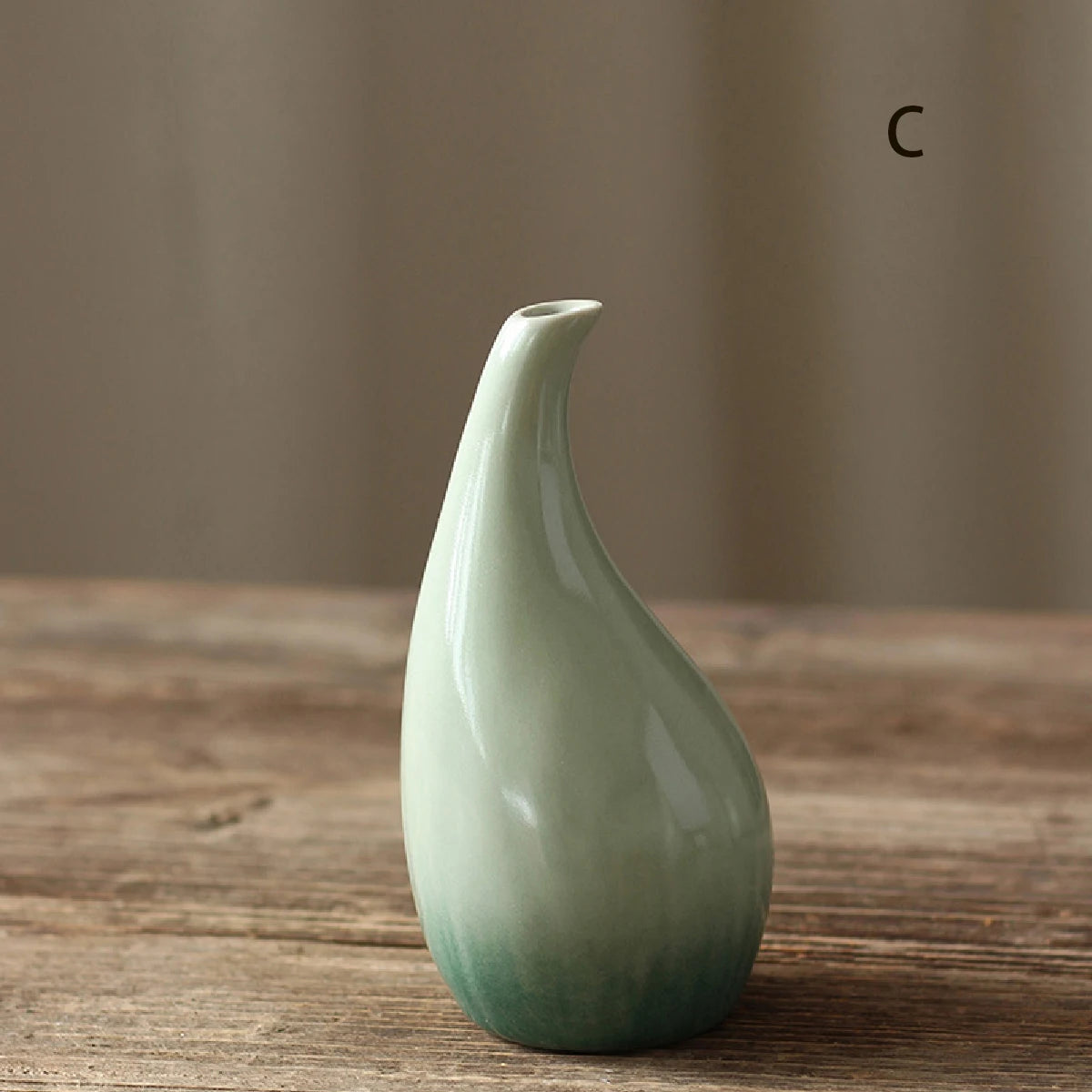 Celeste Ceramic Vase – Elegant Classic Home Accent