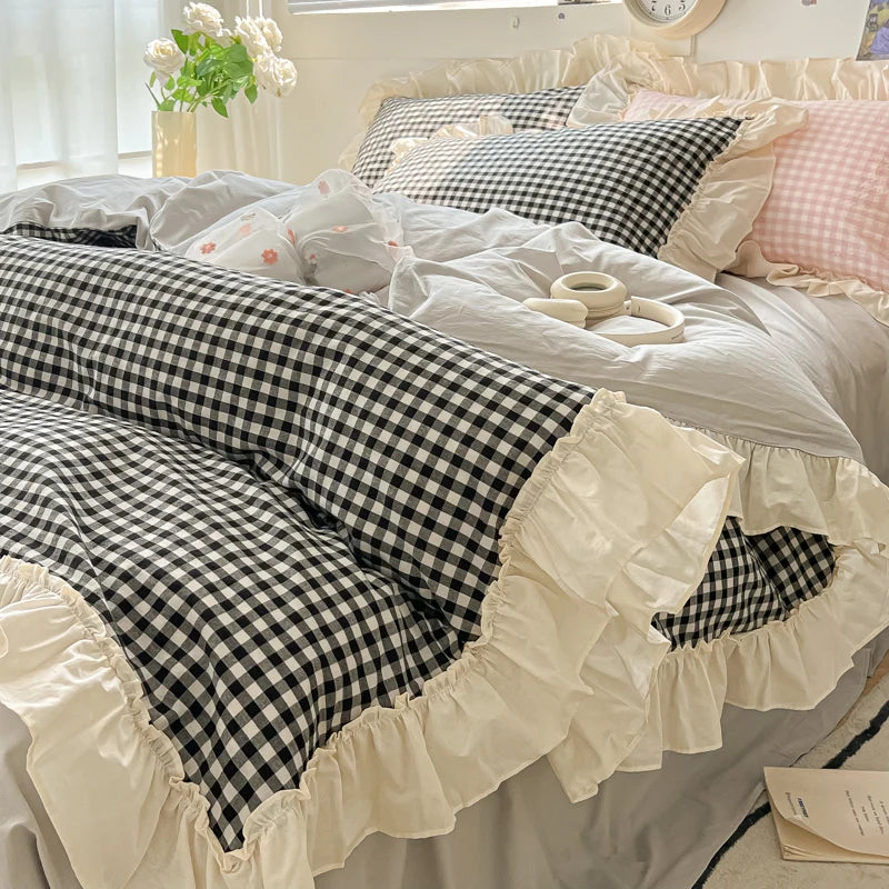 Ruffled Bedding Set