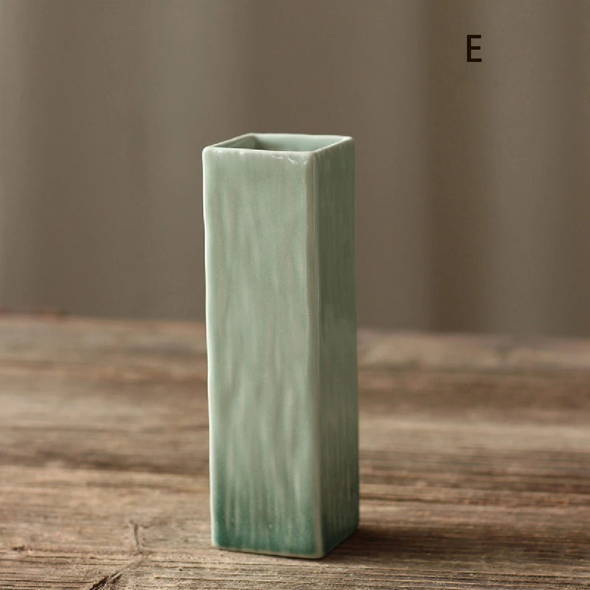 Celeste Ceramic Vase – Elegant Classic Home Accent