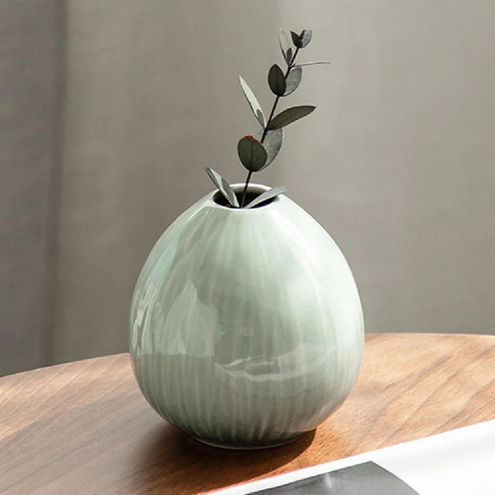 Celeste Ceramic Vase – Elegant Classic Home Accent
